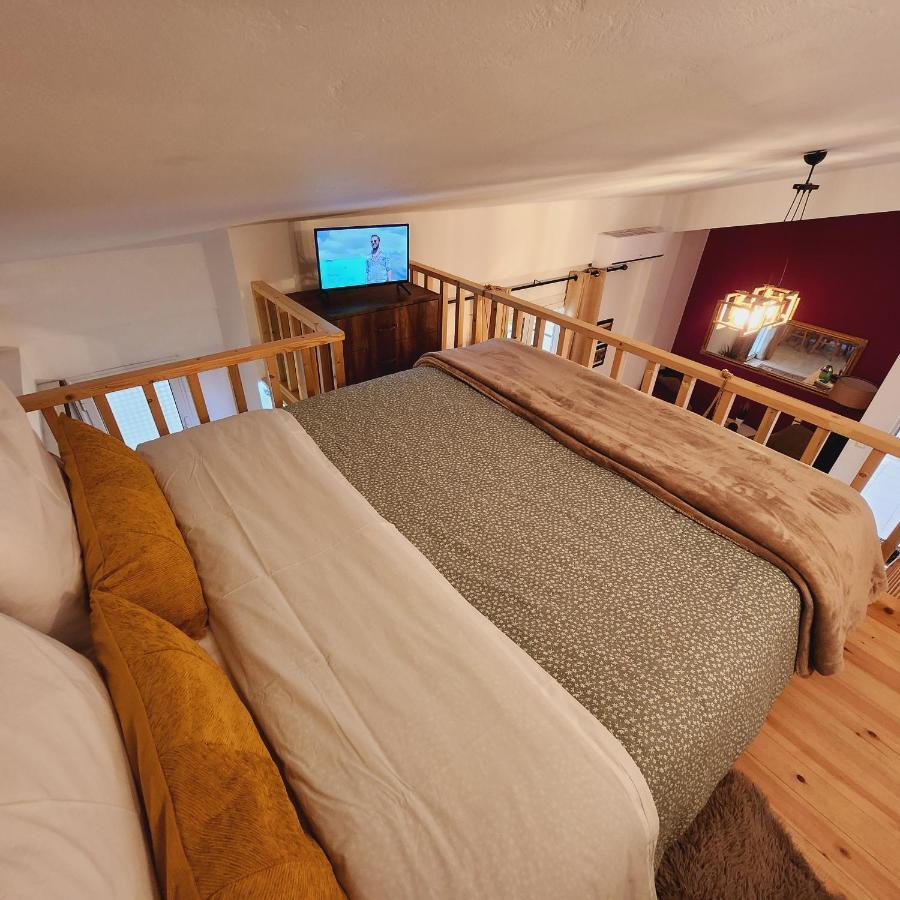 Luxury Loft Apartment Vivian Patras Exterior foto