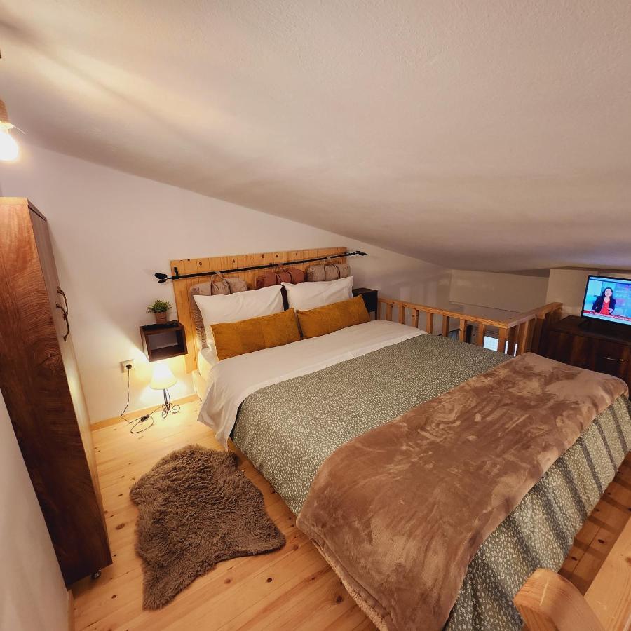 Luxury Loft Apartment Vivian Patras Exterior foto
