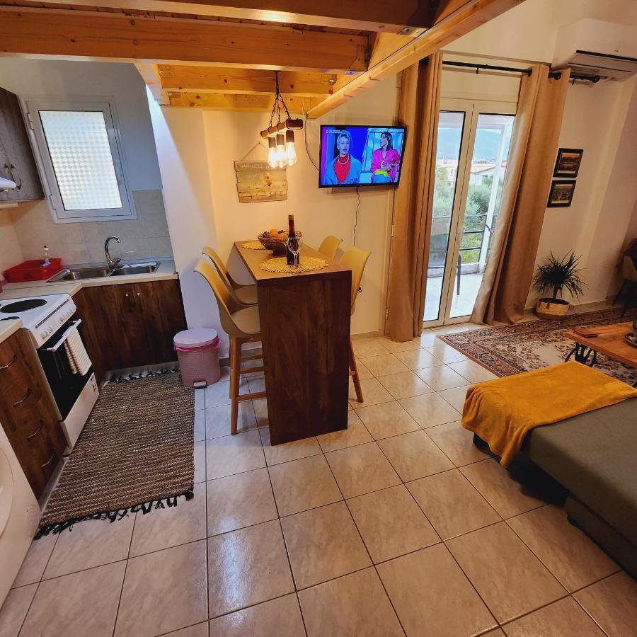 Luxury Loft Apartment Vivian Patras Exterior foto