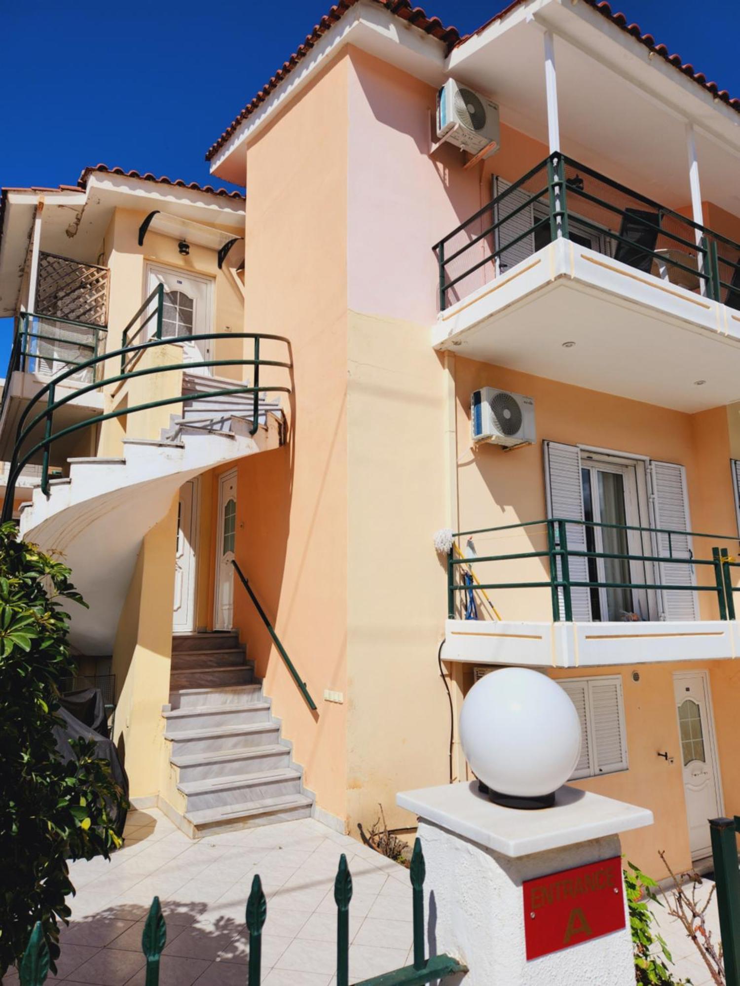 Luxury Loft Apartment Vivian Patras Exterior foto